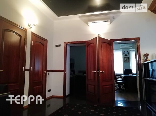 Офисное помещение на 500 кв.м. в Запорожье фото 1 Офисное помещение на 500 кв.м. в Запорожье фото 1