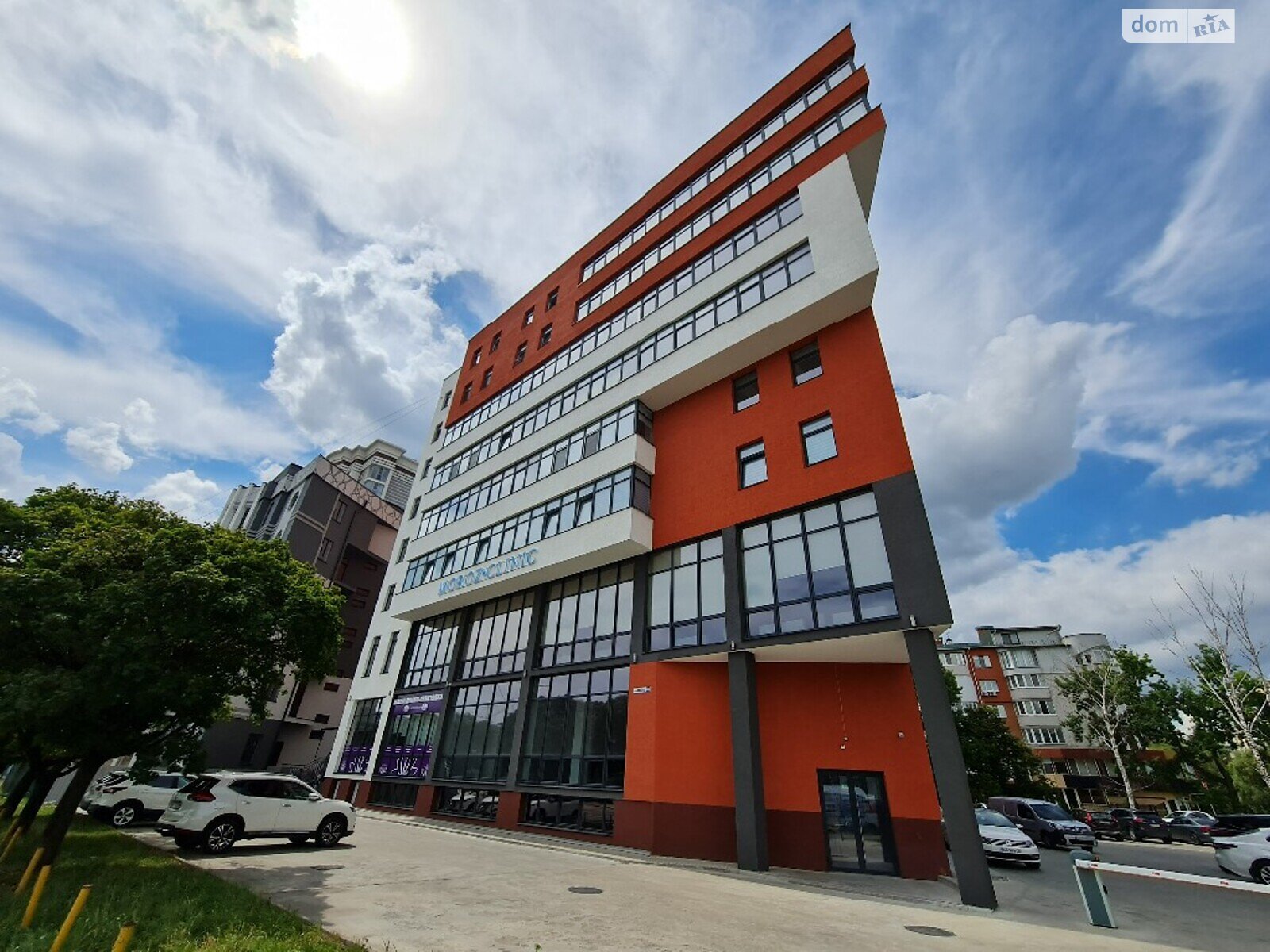 Офісне приміщення на 73.4 кв.м. в Хмельницькому фото 1 Офісне приміщення на 73.4 кв.м. в Хмельницькому фото 1