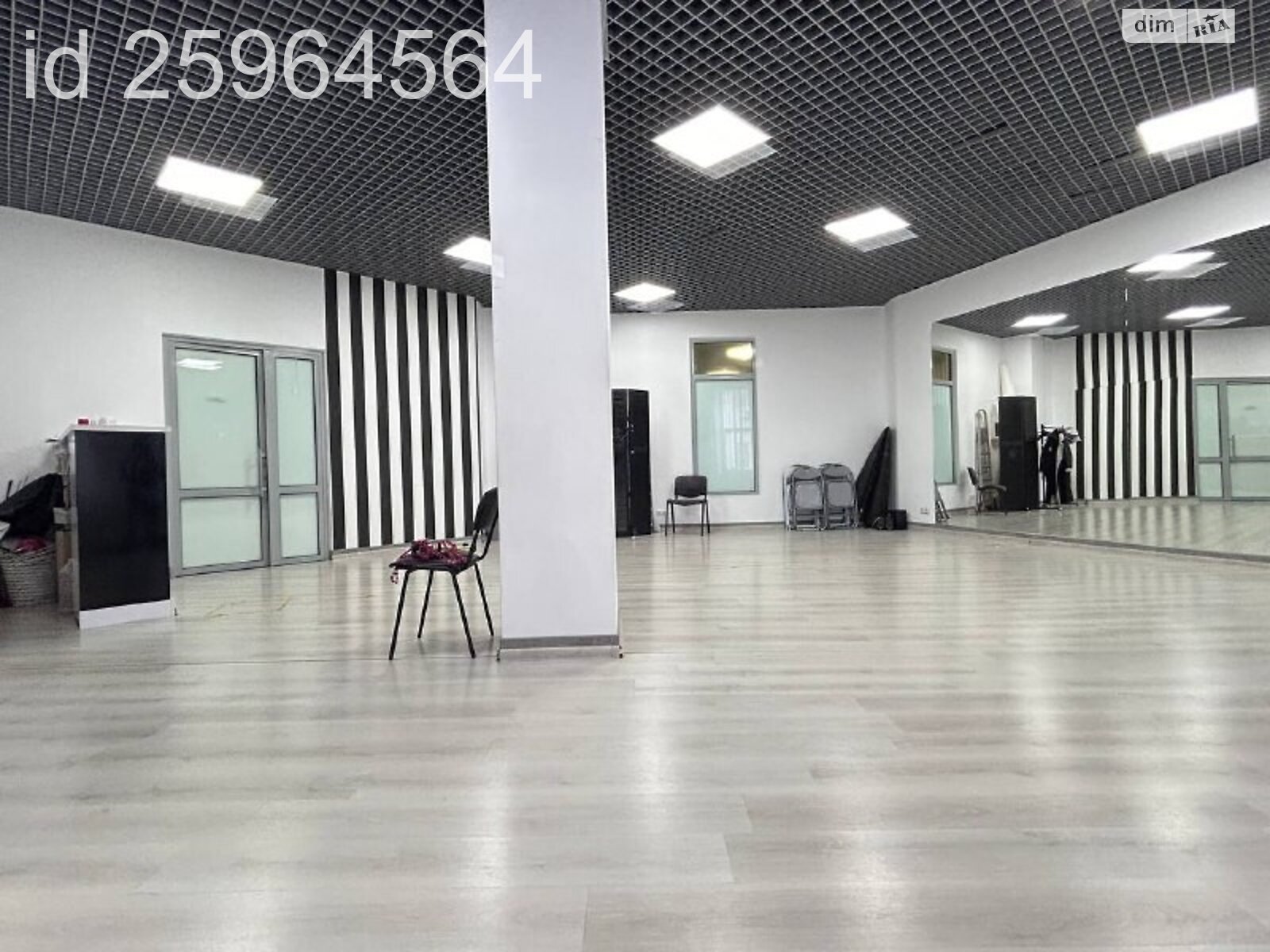 Офисное помещение на 77 кв.м. в Хмельницком фото 1 Офисное помещение на 77 кв.м. в Хмельницком фото 1