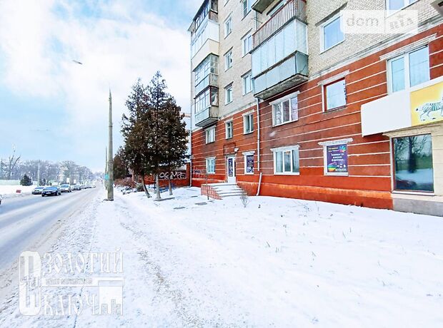 Офісне приміщення на 116.5 кв.м. в нежитловому приміщені в житловому будинку в Хмельницькому фото 1 Офісне приміщення на 116.5 кв.м. в нежитловому приміщені в житловому будинку в Хмельницькому фото 1