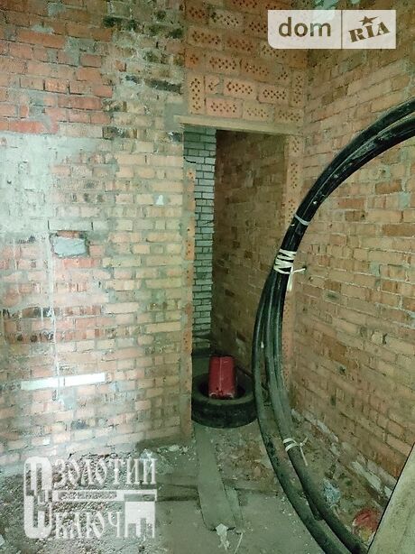 Офісне приміщення на 162 кв.м. в нежитловому приміщені в житловому будинку в Хмельницькому фото 1 Офісне приміщення на 162 кв.м. в нежитловому приміщені в житловому будинку в Хмельницькому фото 1