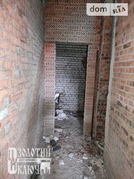 Офісне приміщення на 162 кв.м. в нежитловому приміщені в житловому будинку в Хмельницькому фото 1 Офісне приміщення на 162 кв.м. в нежитловому приміщені в житловому будинку в Хмельницькому фото 1