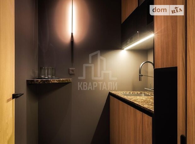 Офісне приміщення на 63 кв.м. в бізнес-центрі в Києві фото 1 Офісне приміщення на 63 кв.м. в бізнес-центрі в Києві фото 1