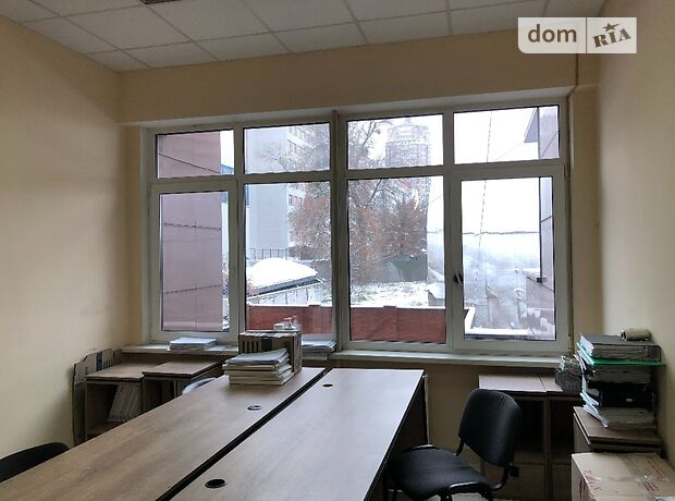 Офисное помещение на 34 кв.м. в бизнес-центре в Киеве фото 1 Офисное помещение на 34 кв.м. в бизнес-центре в Киеве фото 1