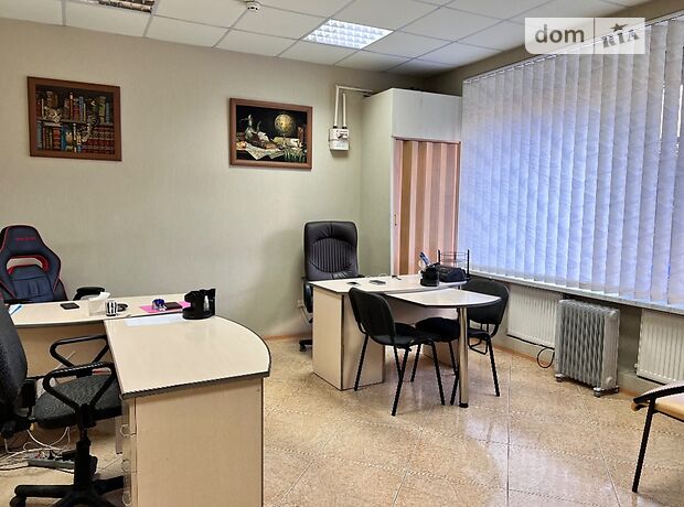 Офісне приміщення на 40 кв.м. в нежитловому приміщені в житловому будинку в Вінниці фото 1 Офісне приміщення на 40 кв.м. в нежитловому приміщені в житловому будинку в Вінниці фото 1