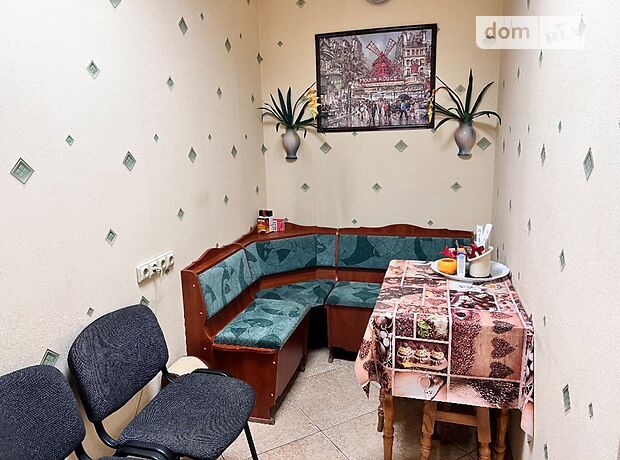 Офісне приміщення на 40 кв.м. в нежитловому приміщені в житловому будинку в Вінниці фото 1 Офісне приміщення на 40 кв.м. в нежитловому приміщені в житловому будинку в Вінниці фото 1