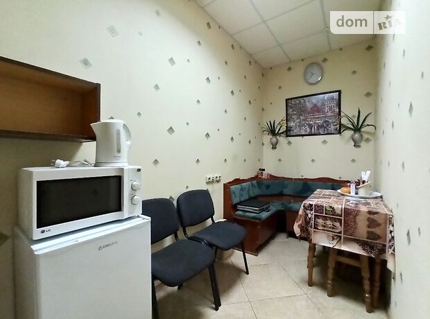 Офісне приміщення на 40 кв.м. в нежитловому приміщені в житловому будинку в Вінниці фото 1 Офісне приміщення на 40 кв.м. в нежитловому приміщені в житловому будинку в Вінниці фото 1