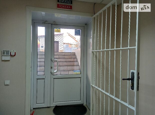 Офісне приміщення на 95 кв.м. в нежитловому приміщені в житловому будинку в Вінниці фото 1 Офісне приміщення на 95 кв.м. в нежитловому приміщені в житловому будинку в Вінниці фото 1