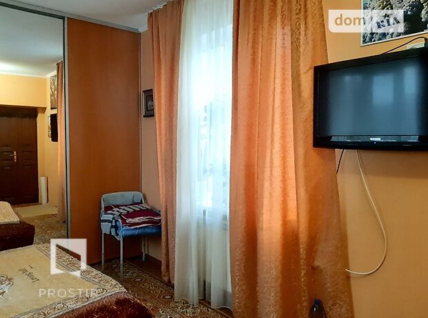 Офісне приміщення на 61.1 кв.м. в нежитловому приміщені в житловому будинку в Вінниці фото 1 Офісне приміщення на 61.1 кв.м. в нежитловому приміщені в житловому будинку в Вінниці фото 1