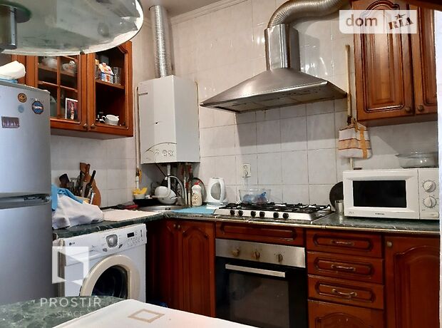 Офісне приміщення на 61.1 кв.м. в нежитловому приміщені в житловому будинку в Вінниці фото 1 Офісне приміщення на 61.1 кв.м. в нежитловому приміщені в житловому будинку в Вінниці фото 1