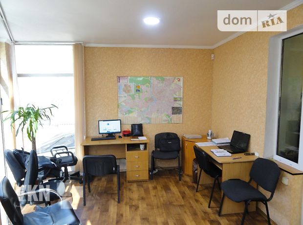 Офисное помещение на 75 кв.м. в торгово-офисном центре в Виннице фото 1 Офисное помещение на 75 кв.м. в торгово-офисном центре в Виннице фото 1