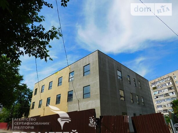 Офисное помещение на 30 кв.м. в бизнес-центре в Виннице фото 1 Офисное помещение на 30 кв.м. в бизнес-центре в Виннице фото 1