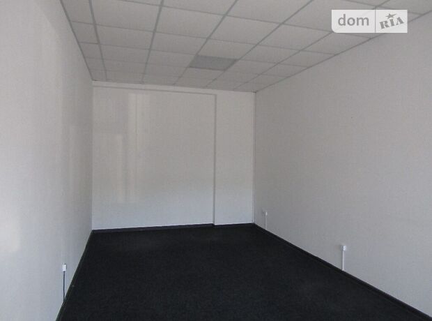 Офісне приміщення на 435 кв.м. в нежитловому приміщені в житловому будинку в Вінниці фото 1