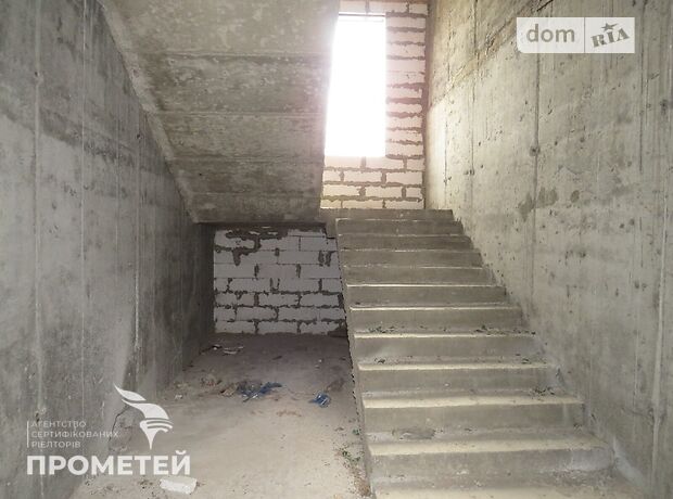 Офісне приміщення на 650 кв.м. в торгово-офісному центрі в Вінниці фото 1 Офісне приміщення на 650 кв.м. в торгово-офісному центрі в Вінниці фото 1