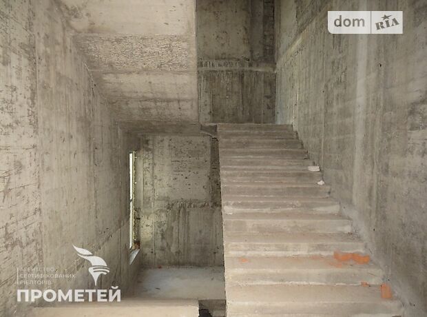 Офісне приміщення на 450 кв.м. в торгово-офісному центрі в Вінниці фото 1 Офісне приміщення на 450 кв.м. в торгово-офісному центрі в Вінниці фото 1