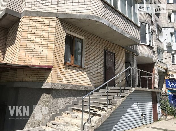 Офісне приміщення на 322 кв.м. в нежитловому приміщені в житловому будинку в Вінниці фото 1 Офісне приміщення на 322 кв.м. в нежитловому приміщені в житловому будинку в Вінниці фото 1