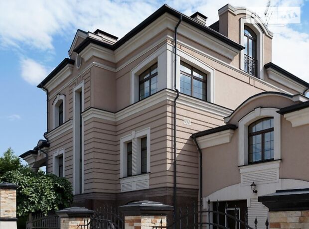 Офісна триповерхова будівля в Києві площею 760 кв.м. фото 1 Офісна триповерхова будівля в Києві площею 760 кв.м. фото 1
