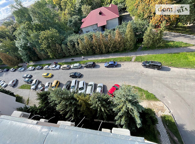 Офисное пятиэтажное здание в Тернополе площадью 1712.5 кв.м. фото 1 Офисное пятиэтажное здание в Тернополе площадью 1712.5 кв.м. фото 1