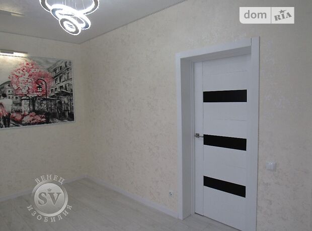 Офисное двухэтажное здание в Виннице площадью 150 кв.м. фото 1 Офисное двухэтажное здание в Виннице площадью 150 кв.м. фото 1