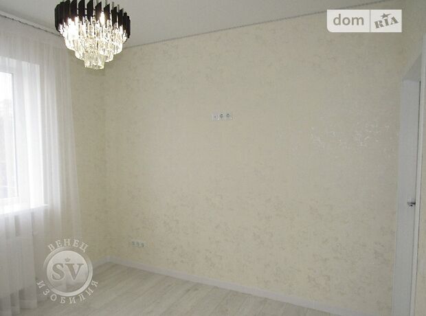 Офисное двухэтажное здание в Виннице площадью 150 кв.м. фото 1 Офисное двухэтажное здание в Виннице площадью 150 кв.м. фото 1