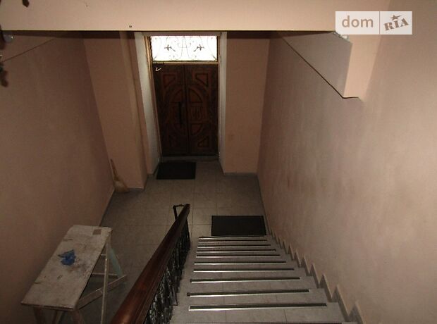 Офісна триповерхова будівля в Вінниці площею 83 кв.м. фото 1 Офісна триповерхова будівля в Вінниці площею 83 кв.м. фото 1