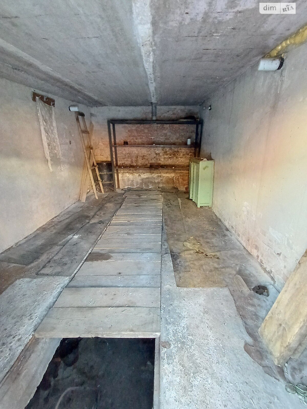 Отдельно стоящий гараж под легковое авто в Чернигове, площадь 20 кв.м. фото 1