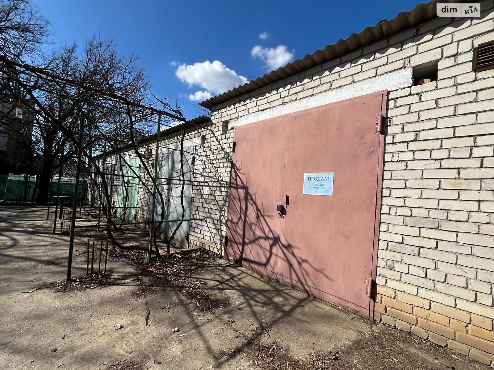 Окремий гараж під легкове авто в Чорноморську, площа 20.6 кв.м. фото 1 Окремий гараж під легкове авто в Чорноморську, площа 20.6 кв.м. фото 1