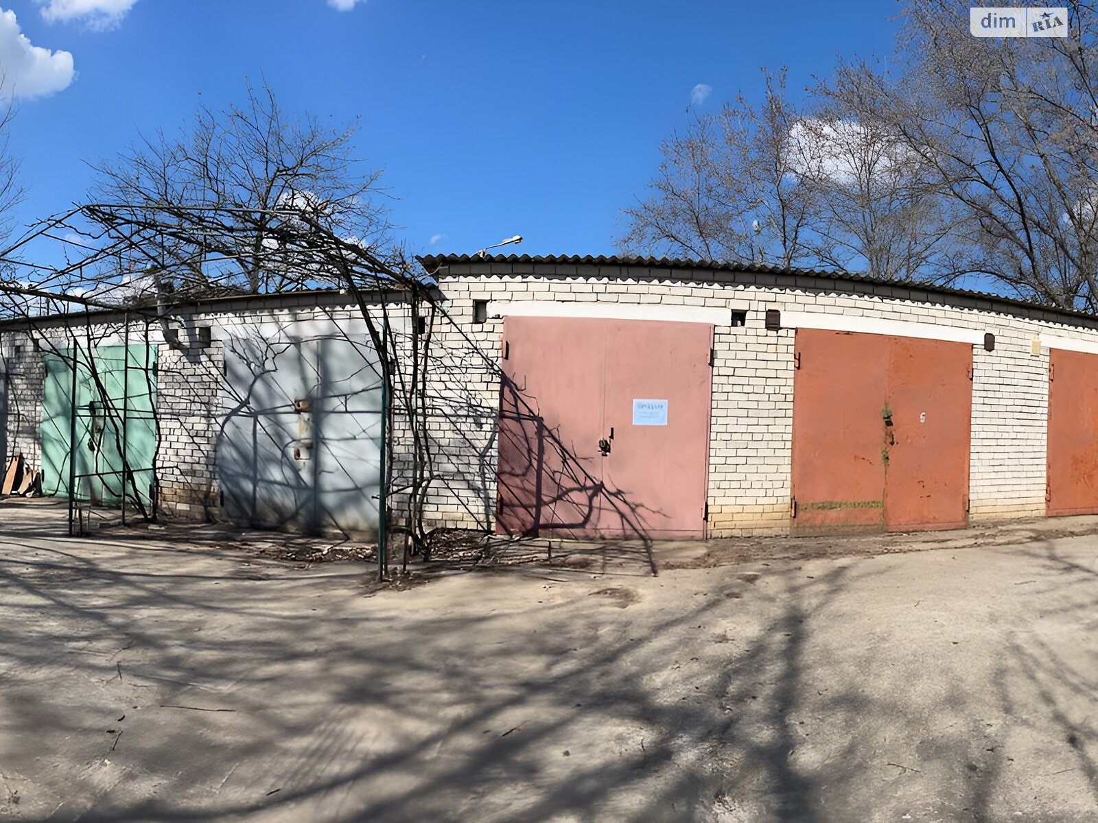 Окремий гараж під легкове авто в Чорноморську, площа 20.6 кв.м. фото 1 Окремий гараж під легкове авто в Чорноморську, площа 20.6 кв.м. фото 1