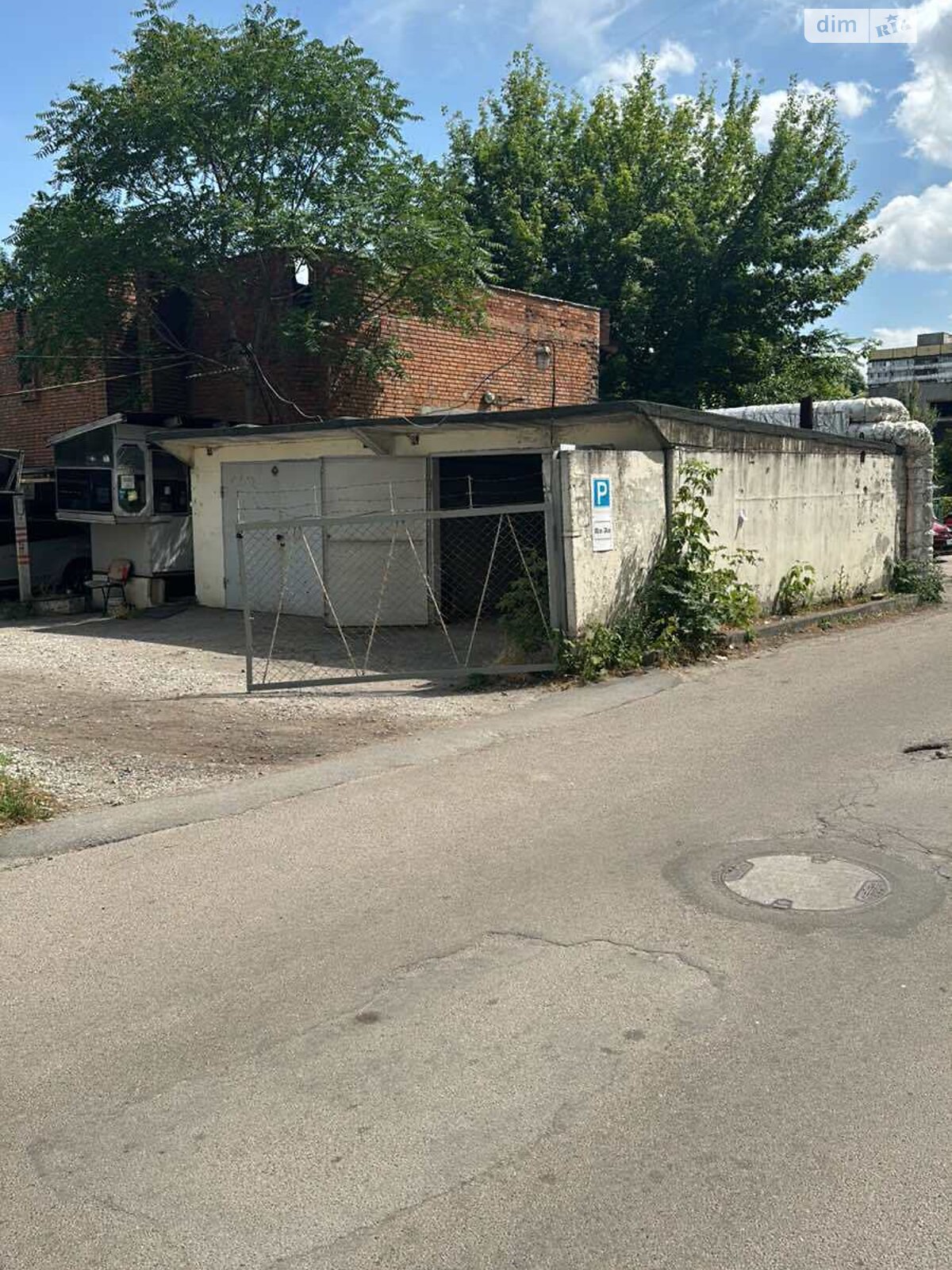 Отдельно стоящий гараж под легковое авто в Днепре, площадь 24 кв.м. фото 1 Отдельно стоящий гараж под легковое авто в Днепре, площадь 24 кв.м. фото 1