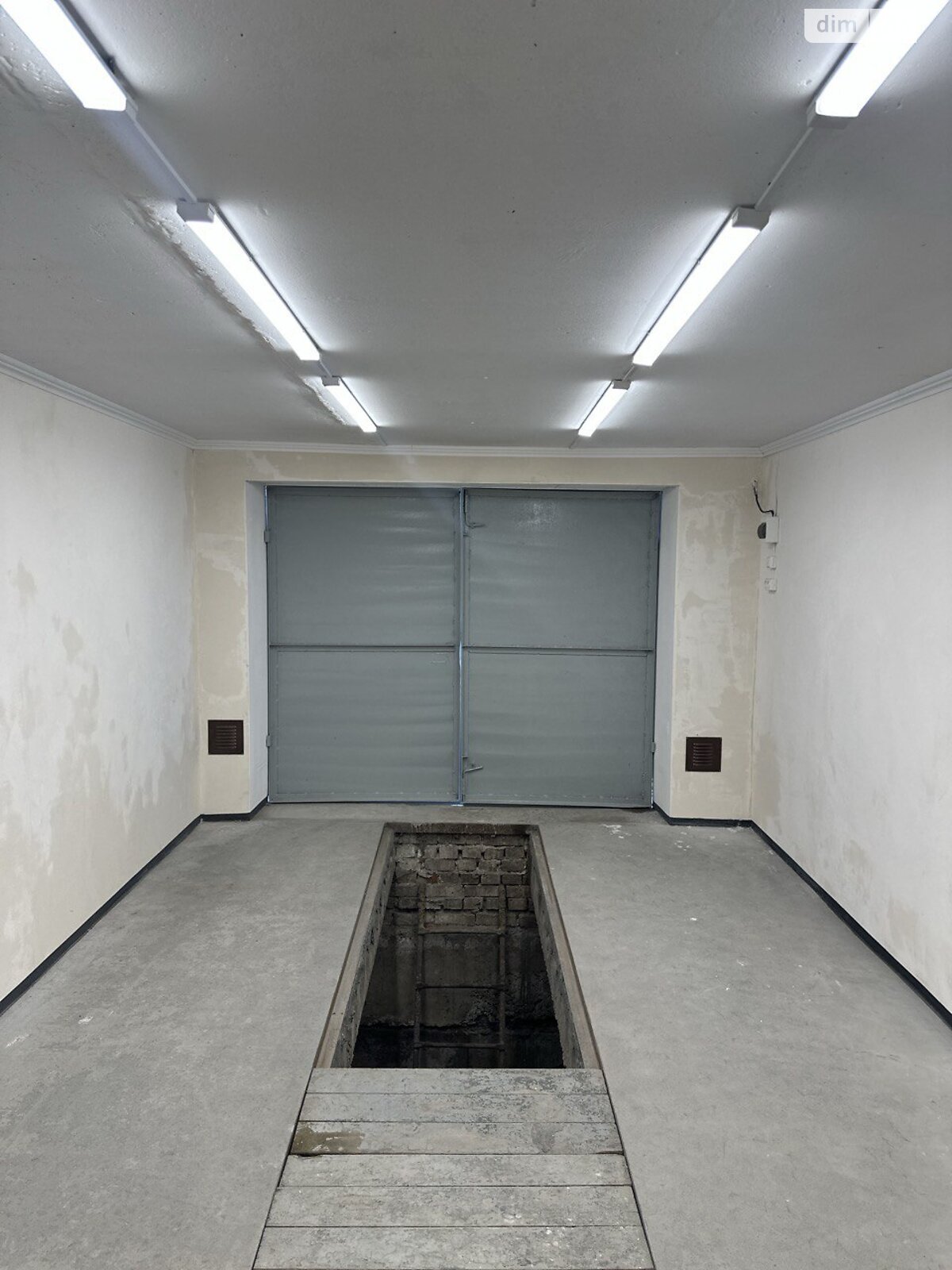 Окремий гараж під легкове авто в Дніпрі, площа 39 кв.м. фото 1