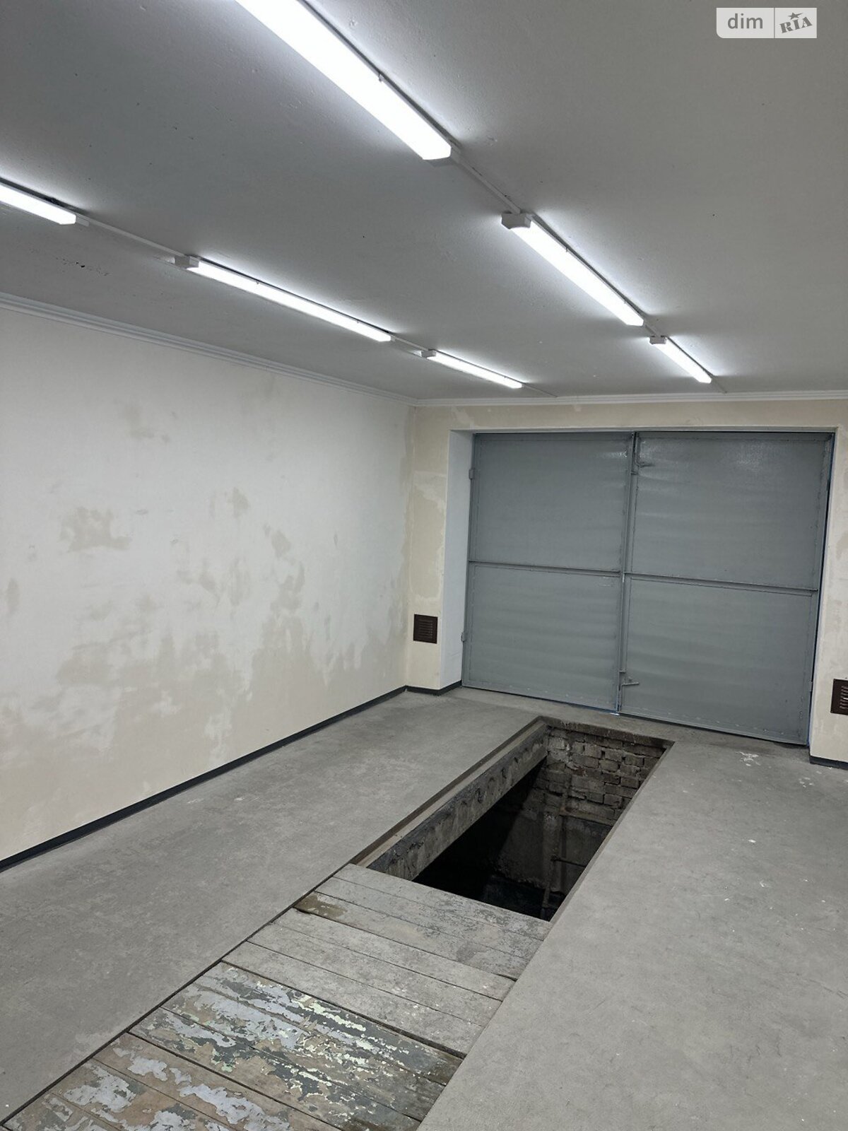 Окремий гараж під легкове авто в Дніпрі, площа 39 кв.м. фото 1