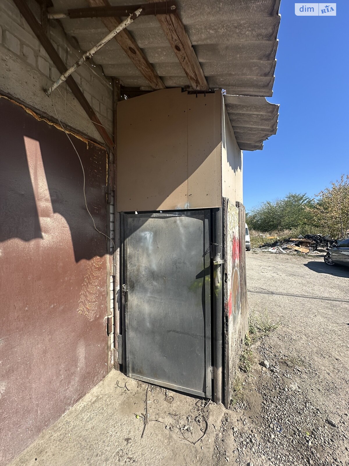 Отдельно стоящий гараж универсальный в Днепре, площадь 116.3 кв.м. фото 1 Отдельно стоящий гараж универсальный в Днепре, площадь 116.3 кв.м. фото 1