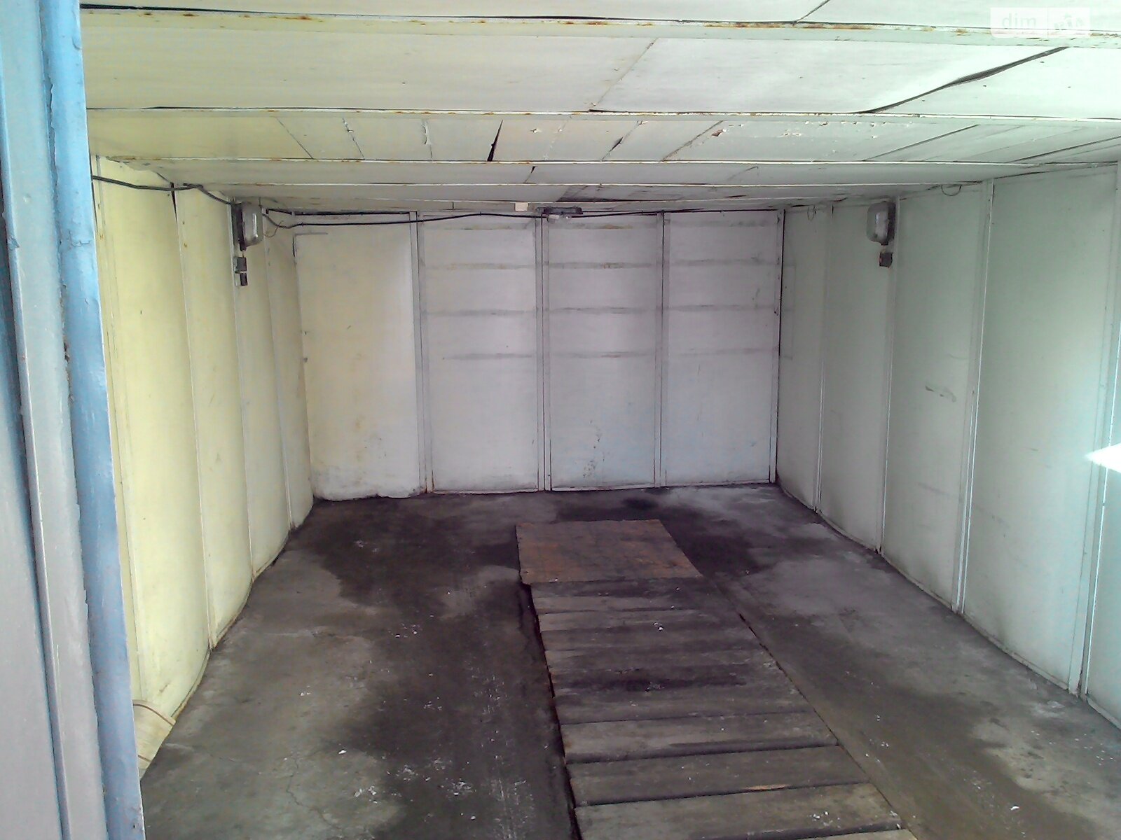 Отдельно стоящий гараж под легковое авто в Днепре, площадь 21 кв.м. фото 1