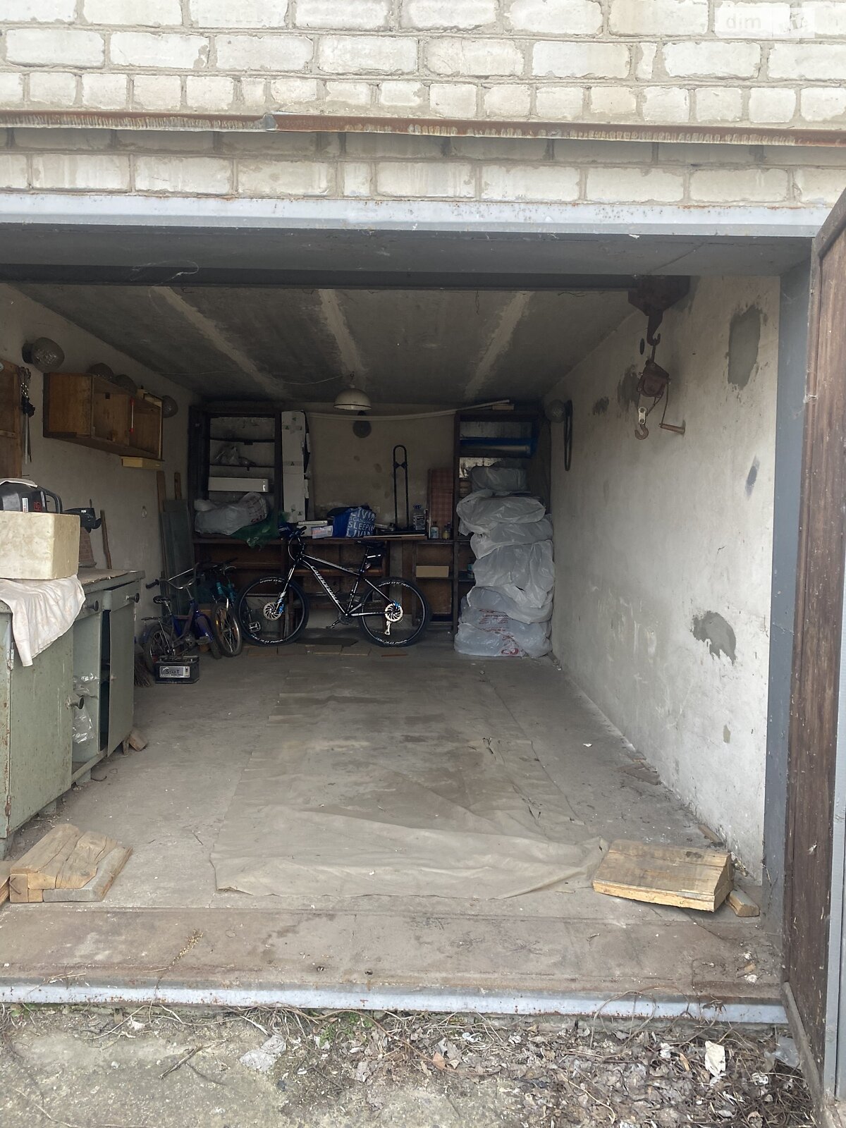 Отдельно стоящий гараж под легковое авто в Днепре, площадь 28 кв.м. фото 1