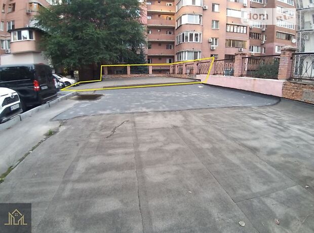 Окремий гараж під легкове авто в Дніпрі, площа 949 кв.м. фото 1 Окремий гараж під легкове авто в Дніпрі, площа 949 кв.м. фото 1