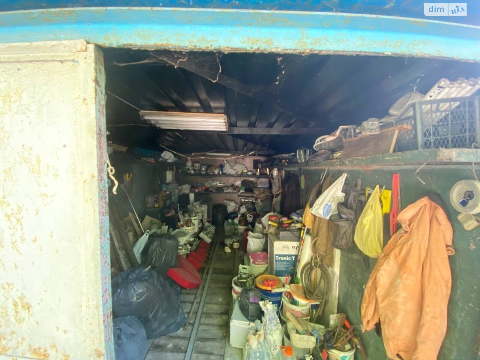 Отдельно стоящий гараж под легковое авто в Днепре, площадь 16.5 кв.м. фото 1