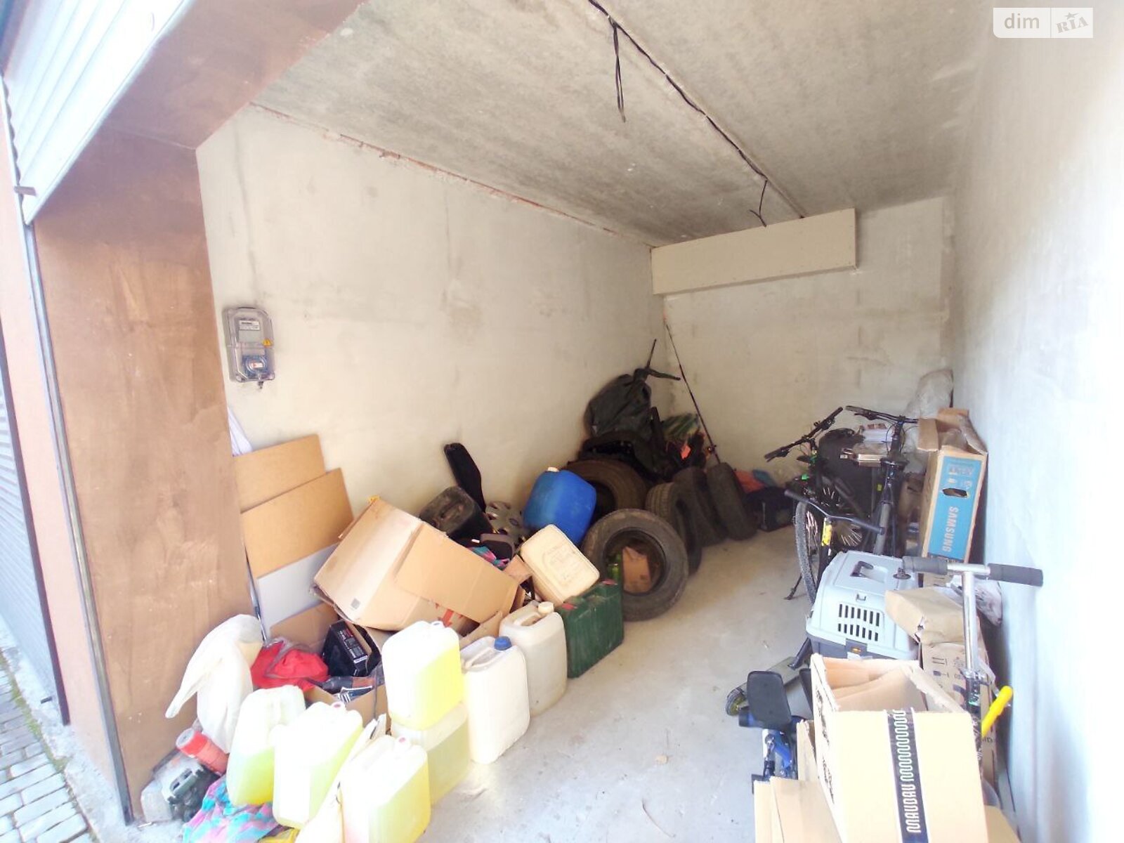 Отдельно стоящий гараж под легковое авто в Хмельницком, площадь 13.6 кв.м. фото 1 Отдельно стоящий гараж под легковое авто в Хмельницком, площадь 13.6 кв.м. фото 1