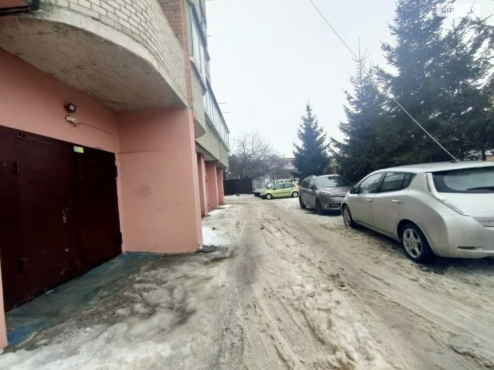 Отдельно стоящий гараж под легковое авто в Хмельницком, площадь 21 кв.м. фото 1