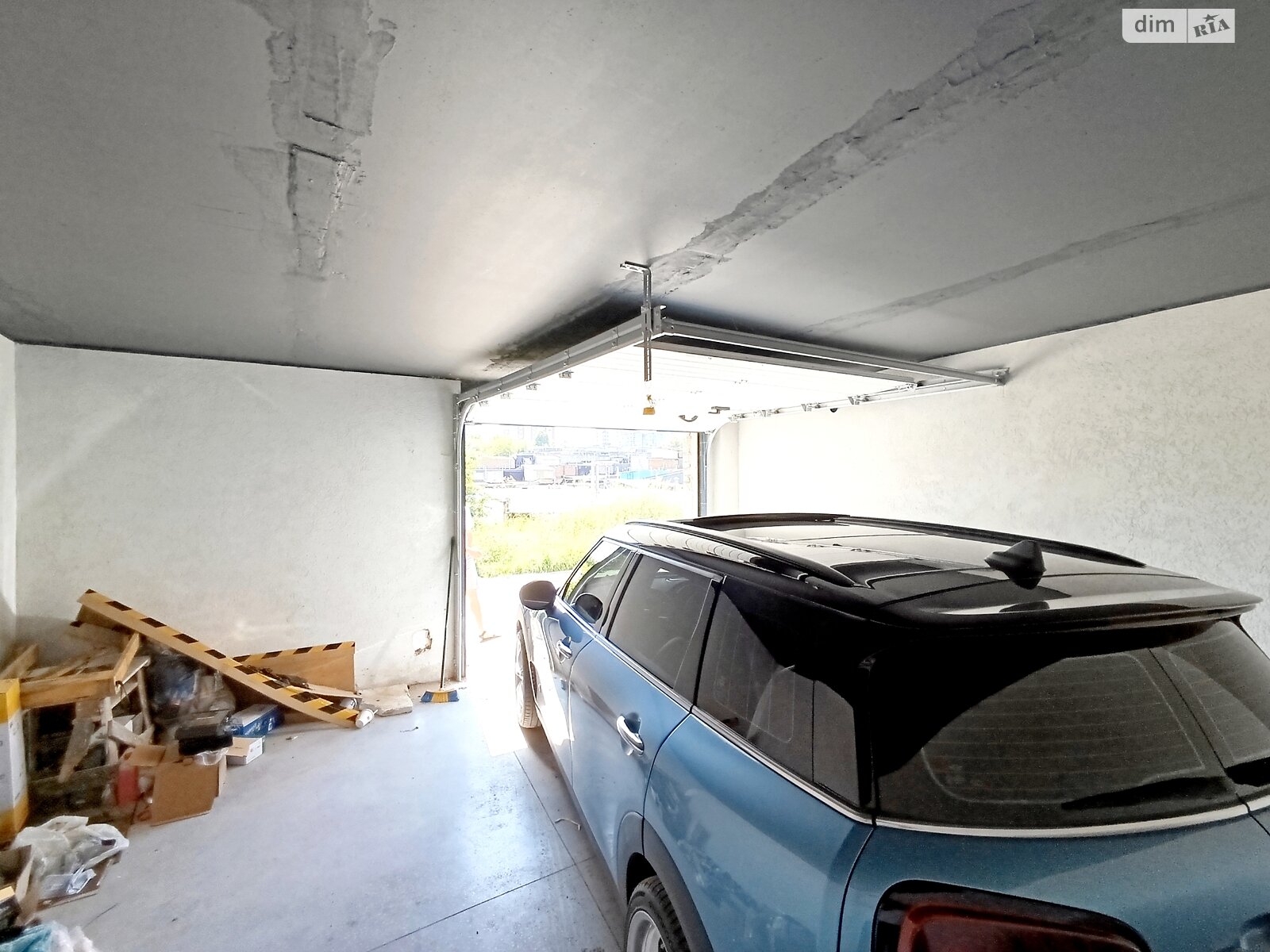 Окремий гараж під легкове авто в Хмельницькому, площа 60 кв.м. фото 1 Окремий гараж під легкове авто в Хмельницькому, площа 60 кв.м. фото 1