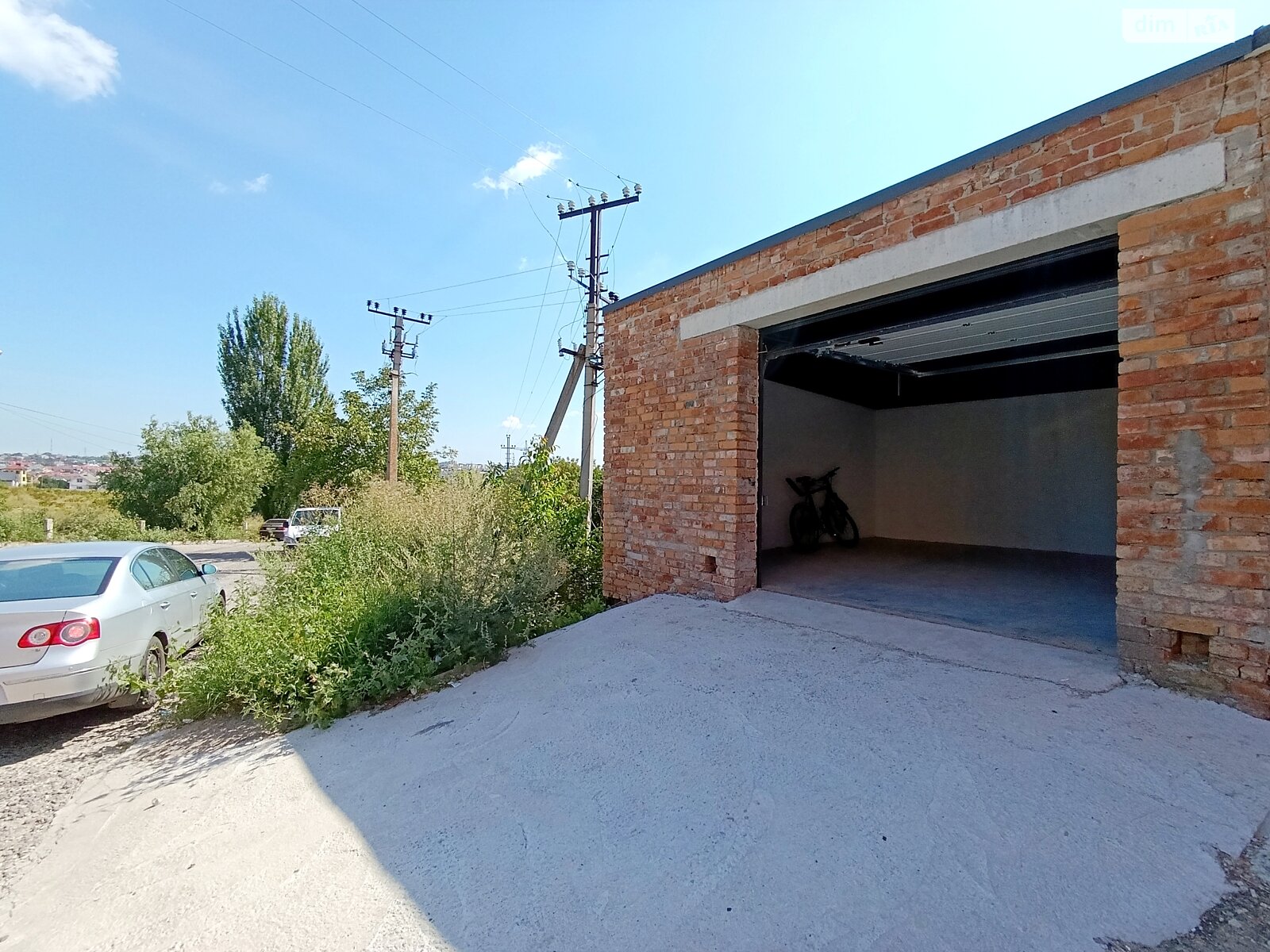 Окремий гараж під легкове авто в Хмельницькому, площа 60 кв.м. фото 1 Окремий гараж під легкове авто в Хмельницькому, площа 60 кв.м. фото 1