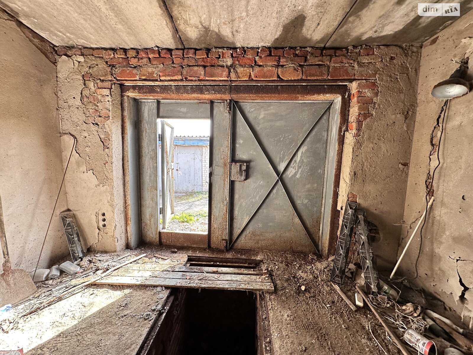 Окремий гараж під легкове авто в Хмельницькому, площа 22.4 кв.м. фото 1 Окремий гараж під легкове авто в Хмельницькому, площа 22.4 кв.м. фото 1