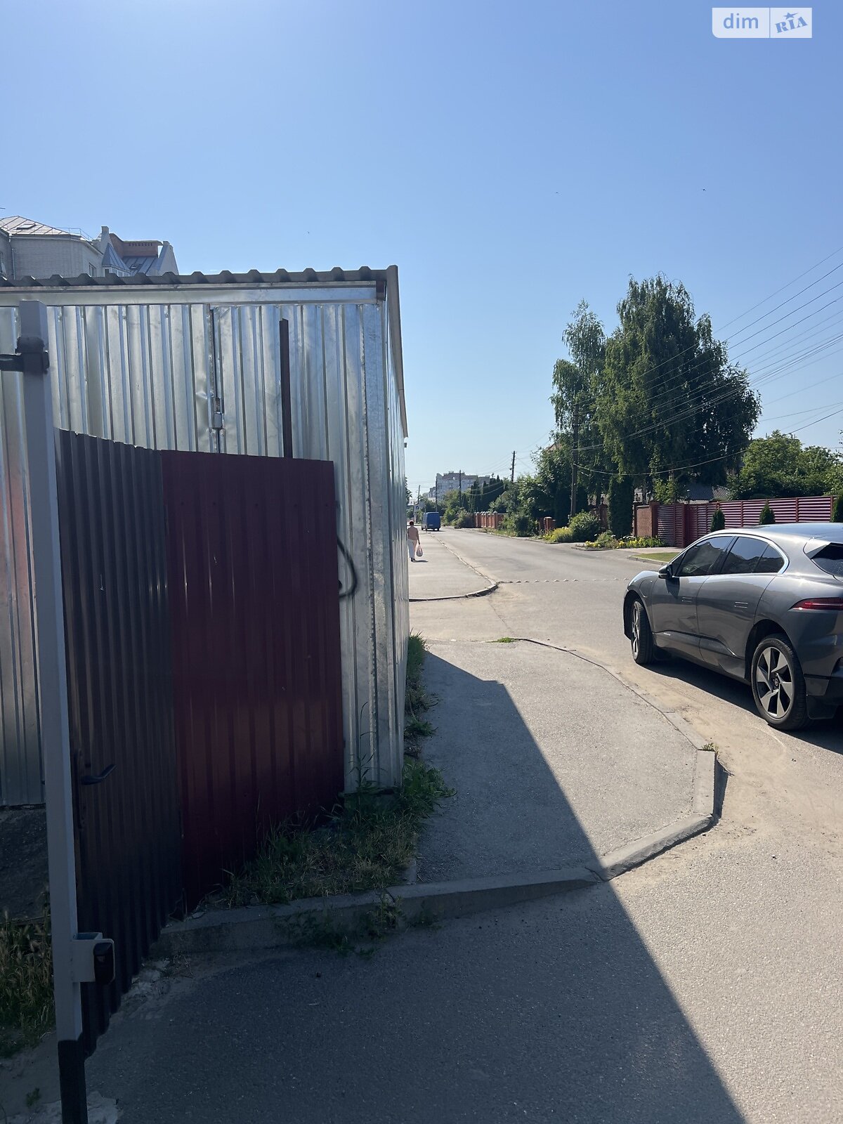 Отдельно стоящий гараж под бус в Хмельницком, площадь 20 кв.м. фото 1 Отдельно стоящий гараж под бус в Хмельницком, площадь 20 кв.м. фото 1