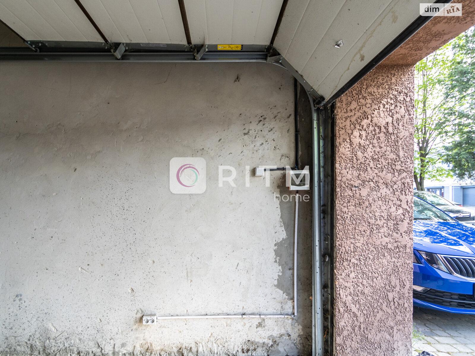 Отдельно стоящий гараж под легковое авто в Ивано-Франковске, площадь 19.5 кв.м. фото 1