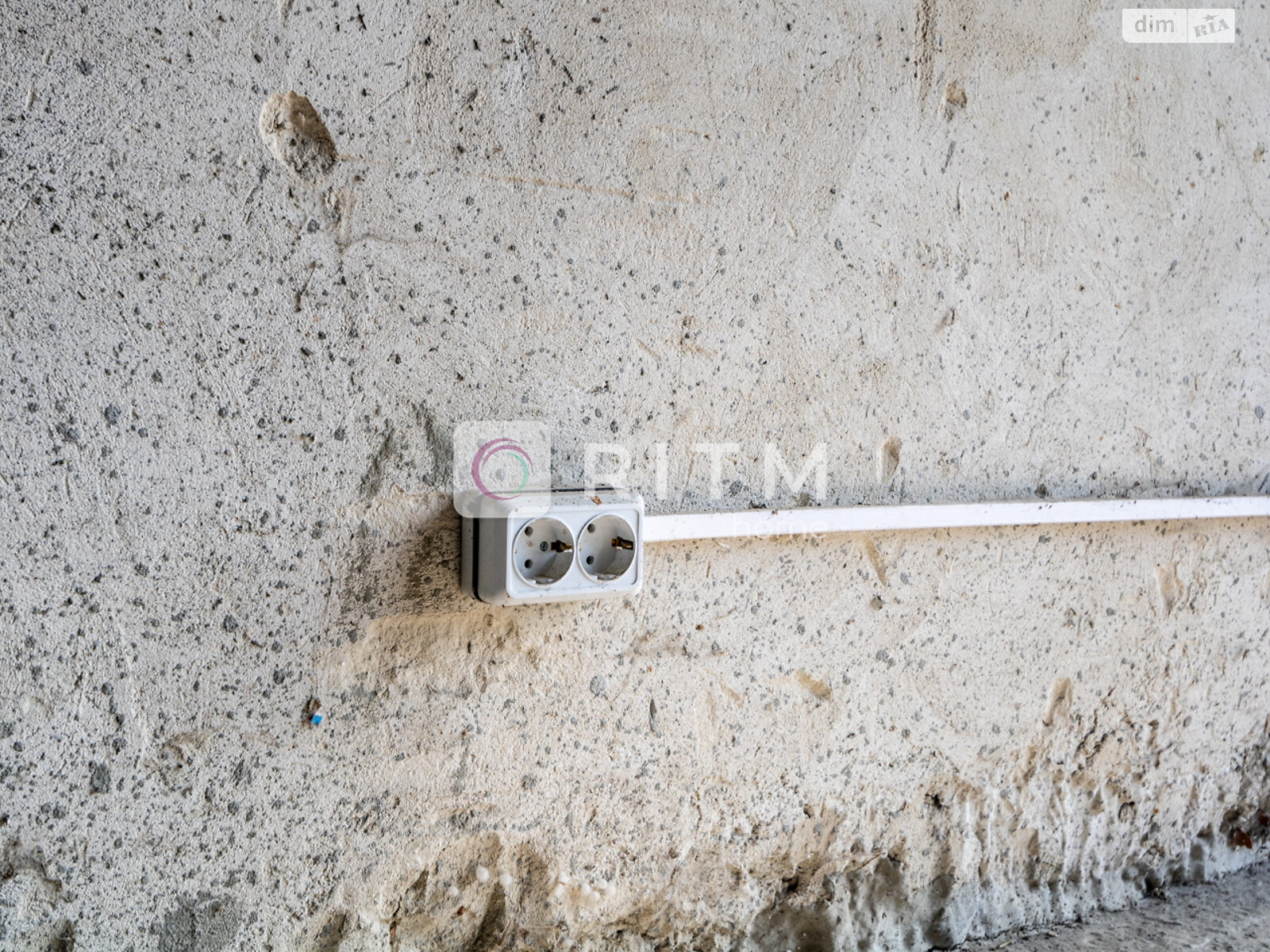 Отдельно стоящий гараж под легковое авто в Ивано-Франковске, площадь 19.5 кв.м. фото 1