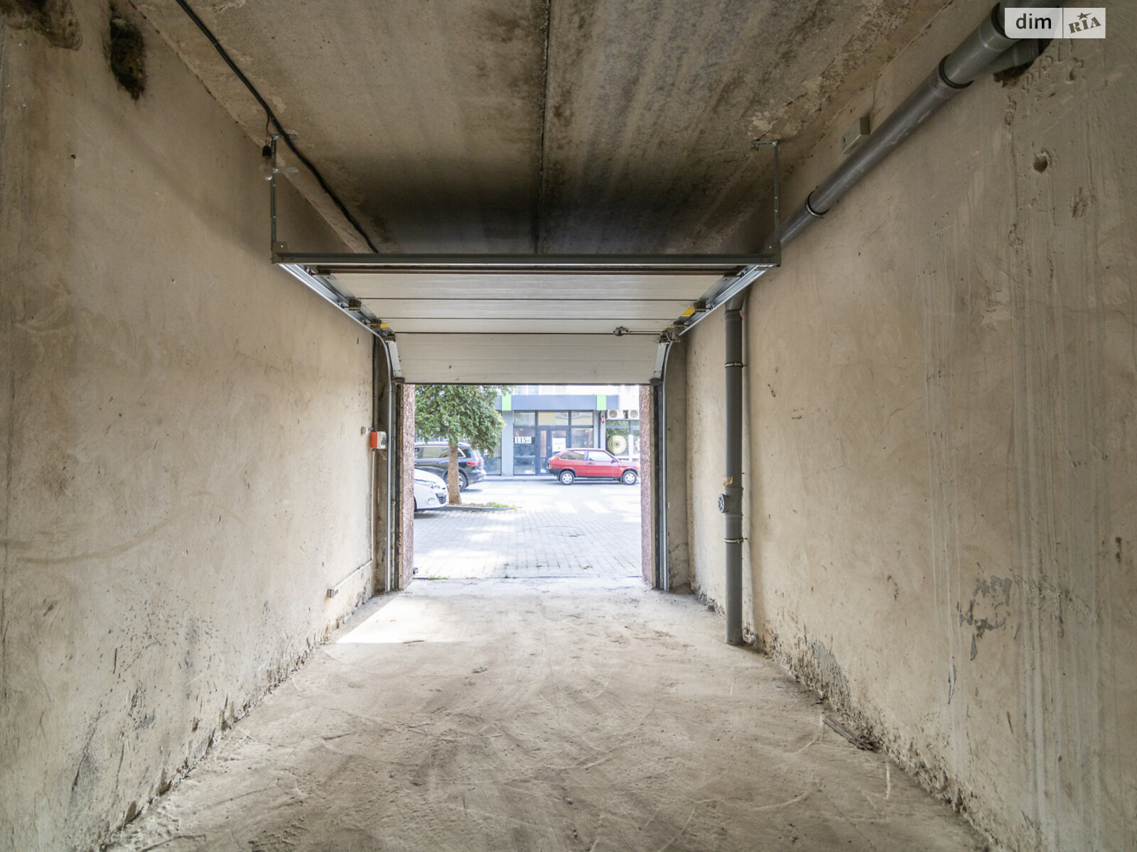Отдельно стоящий гараж под легковое авто в Ивано-Франковске, площадь 19.5 кв.м. фото 1