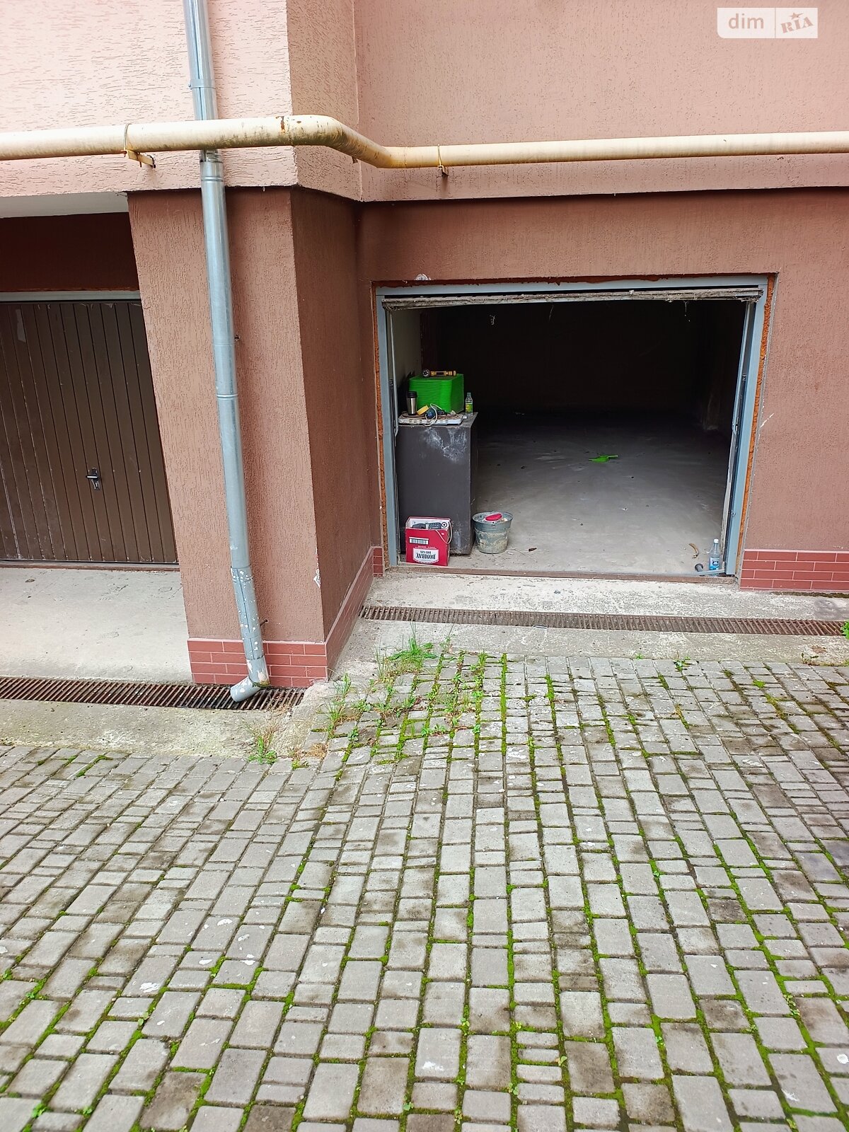 Отдельно стоящий гараж под легковое авто в Ивано-Франковске, площадь 21.3 кв.м. фото 1 Отдельно стоящий гараж под легковое авто в Ивано-Франковске, площадь 21.3 кв.м. фото 1