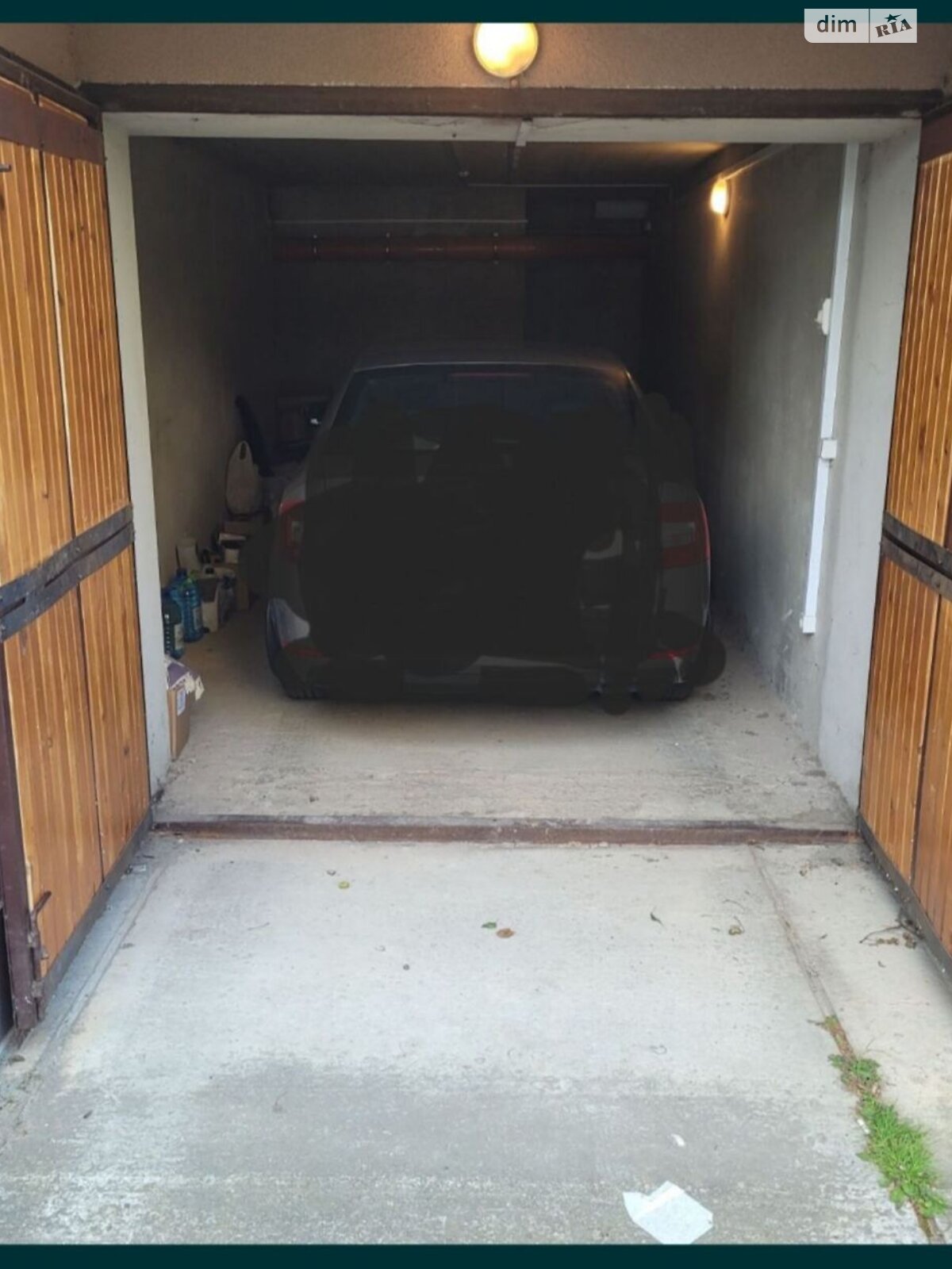 Отдельно стоящий гараж под легковое авто в Ивано-Франковске, площадь 17 кв.м. фото 1