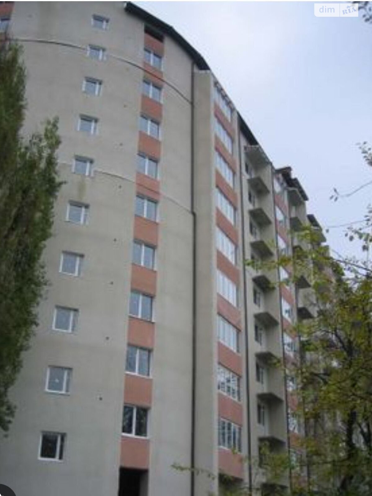 Окремий гараж під легкове авто в Івано-Франківську, площа 26.4 кв.м. фото 1 Окремий гараж під легкове авто в Івано-Франківську, площа 26.4 кв.м. фото 1