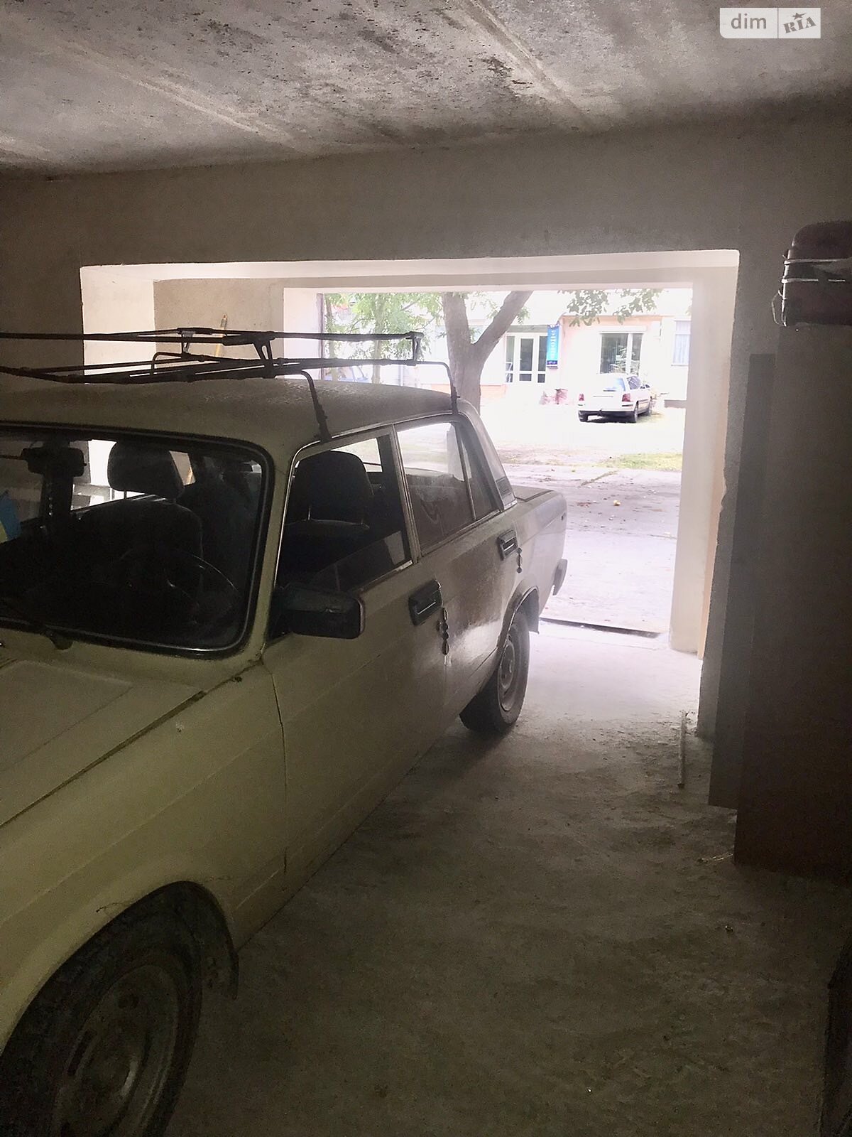 Отдельно стоящий гараж под легковое авто в Ивано-Франковске, площадь 27 кв.м. фото 1