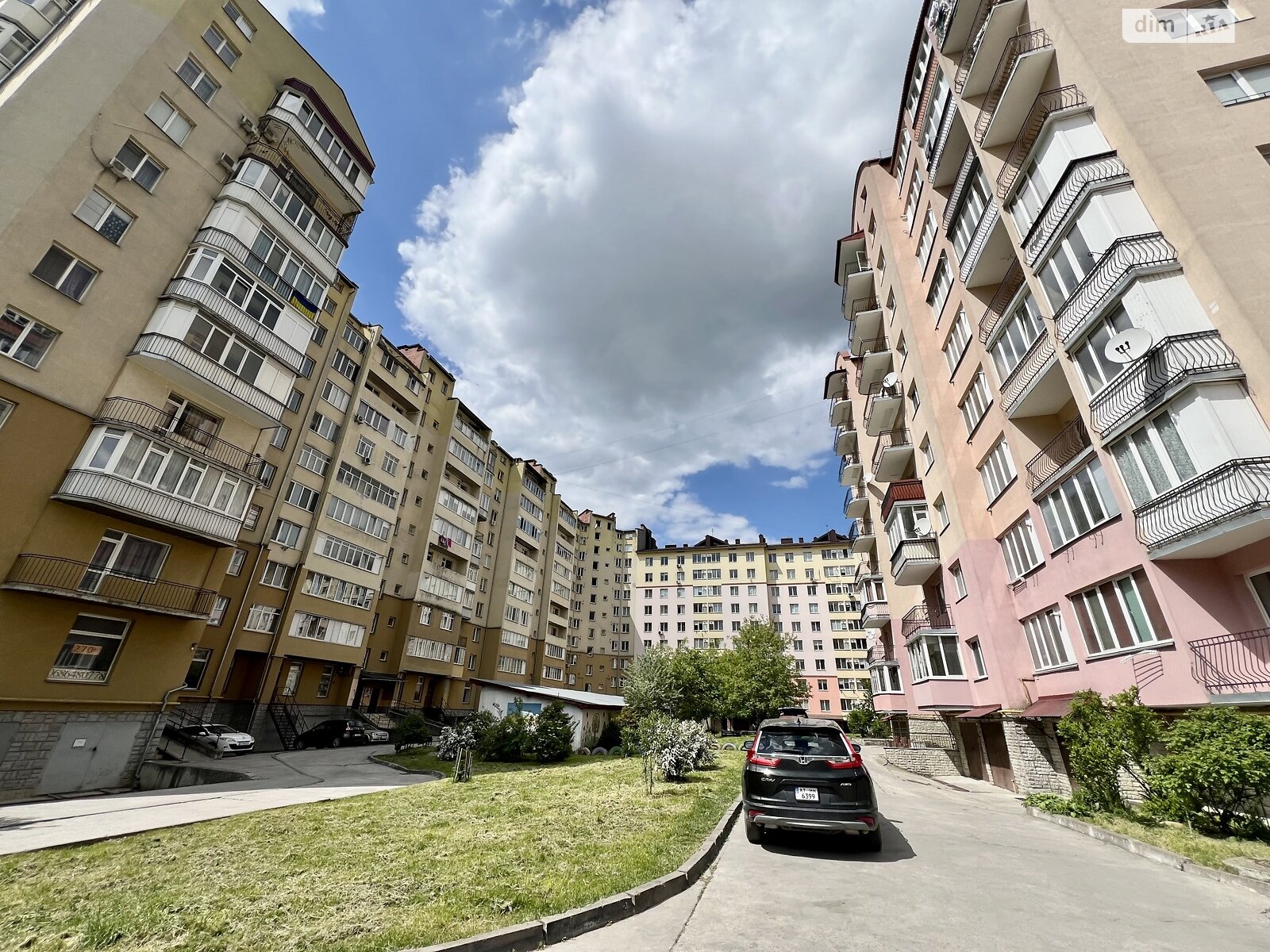 Окремий гараж універсальний в Івано-Франківську, площа 43.6 кв.м. фото 1 Окремий гараж універсальний в Івано-Франківську, площа 43.6 кв.м. фото 1